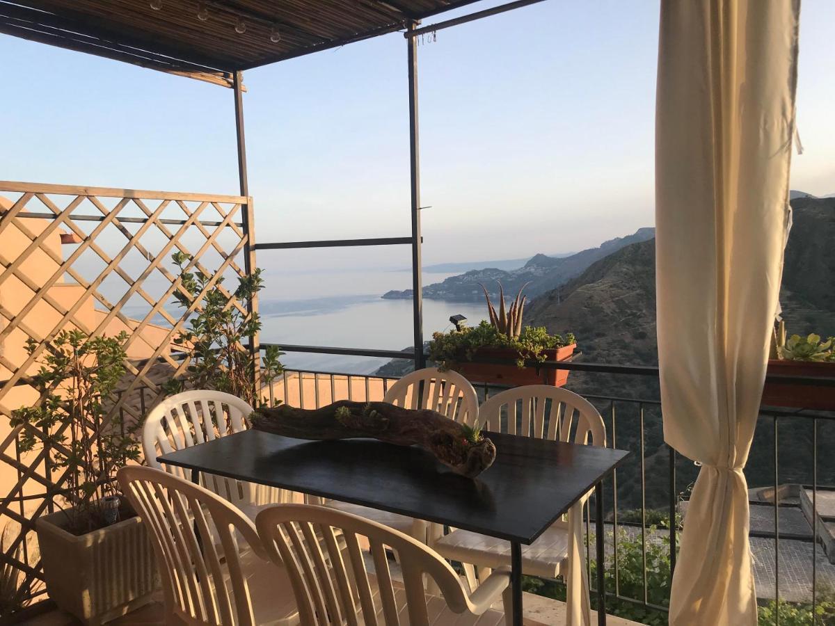 The Secret Garden Holiday home Forza d'Agro