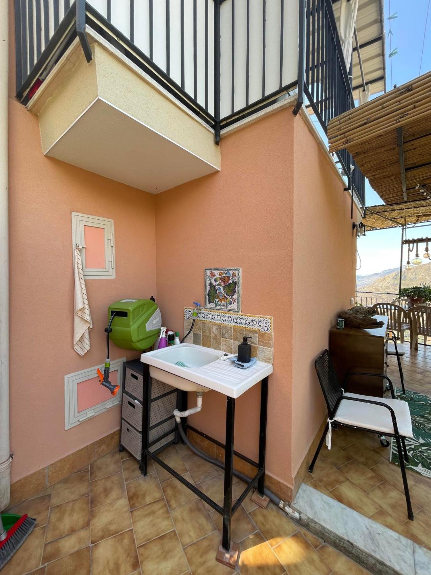 Holiday home The Secret Garden Forza d'Agro