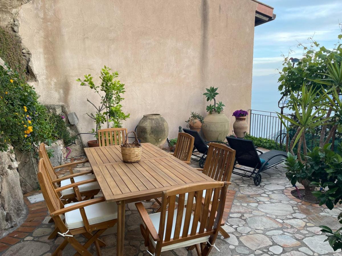 The Secret Garden Holiday home Forza d'Agro